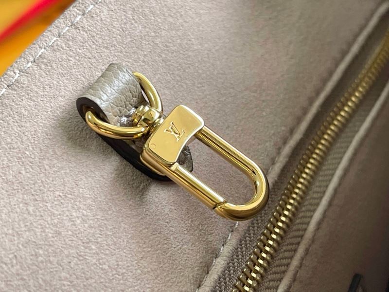 Louis Vuitton Shopping Bags